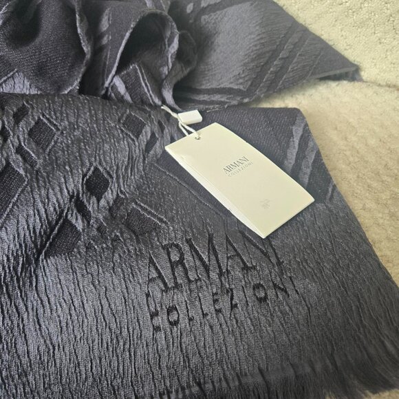 Amani Collezioni black scarf - BNWT - Picture 3 of 4